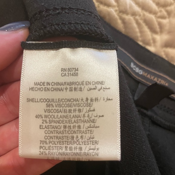 BCBG mini skirt - Picture 3 of 4